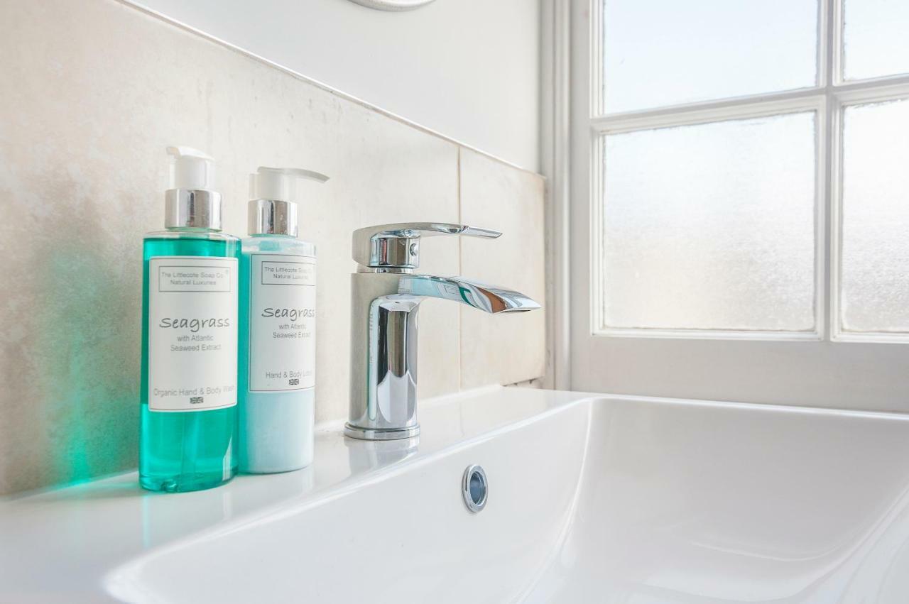普里茅斯Pure B - Exceptional Views Of Tamar & Royal William Yard With Free Parking & Wifi公寓 外观 照片